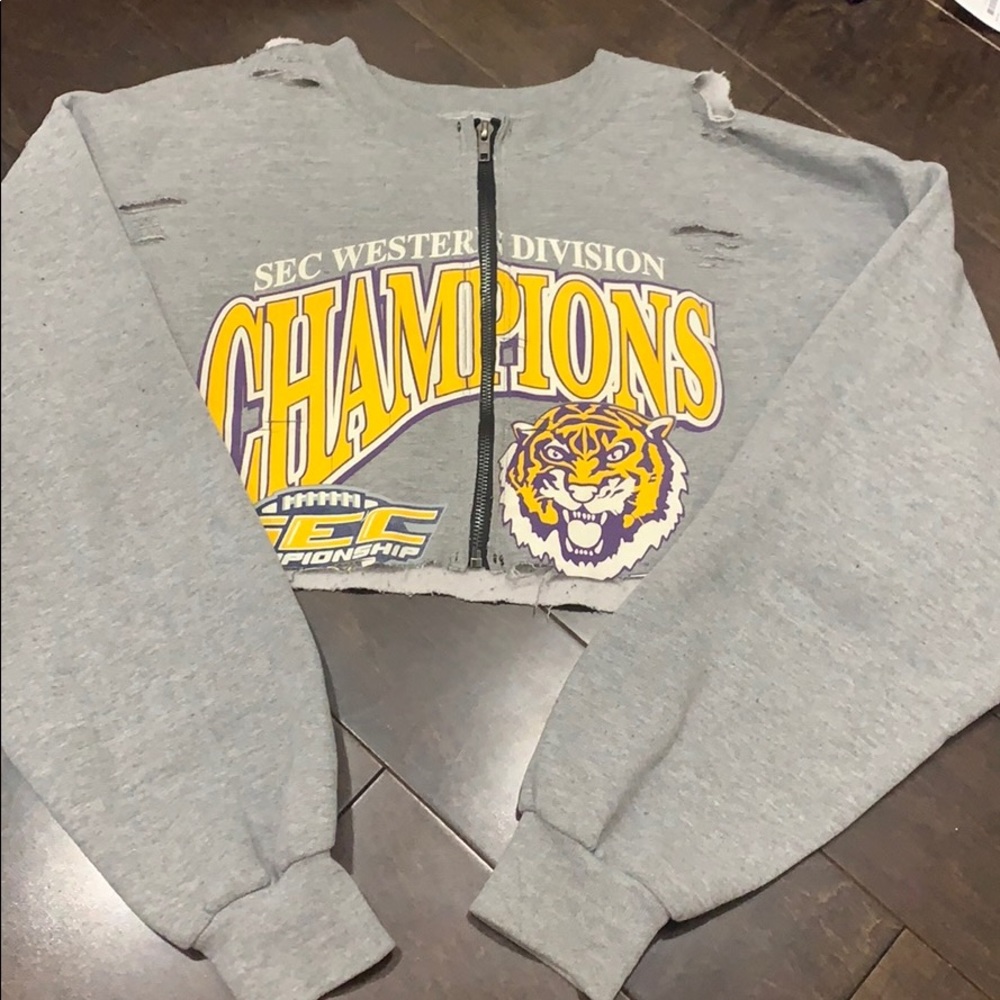 LF sweatshirt